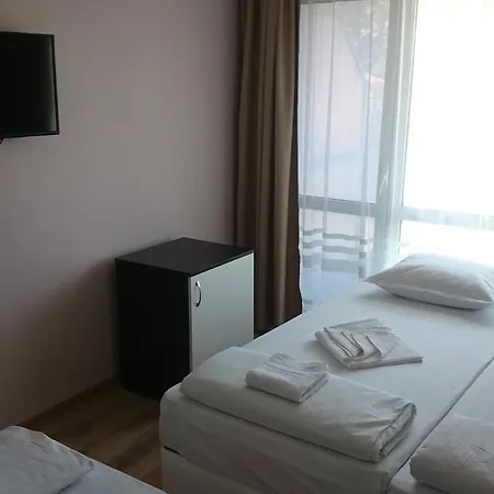 Kremikovci * Китен